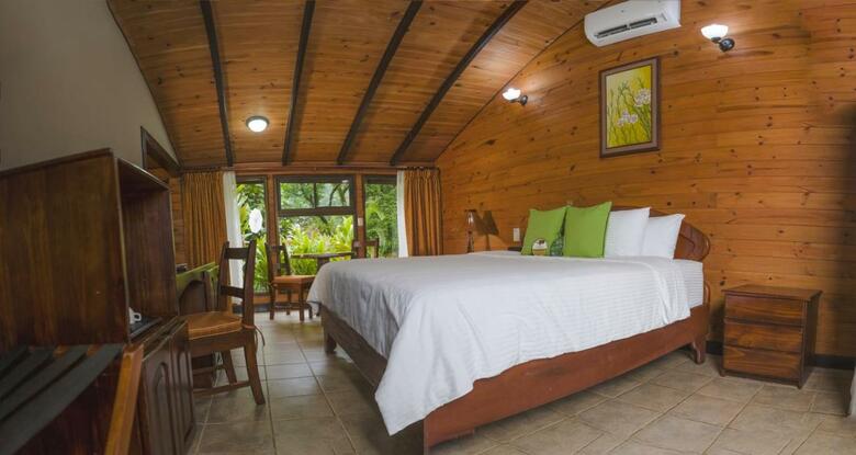 Hotel Monta�a De Fuego