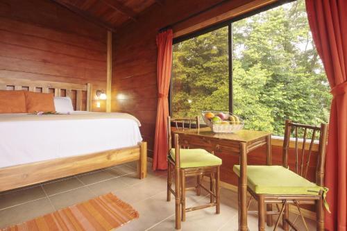 Greenlagoon Arenal Waterfall Villas