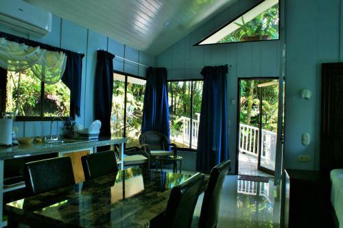 Greenlagoon Arenal Waterfall Villas
