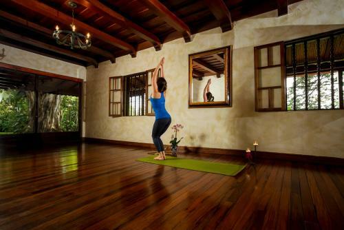 Hostal Casa De Piedra Escaz�