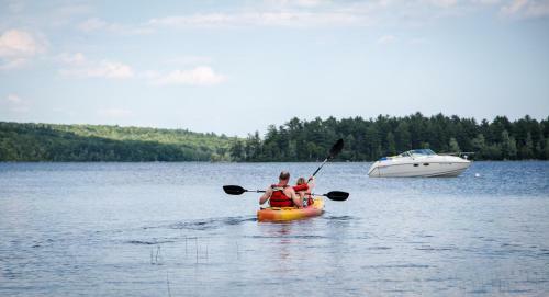 Patten Pond Camping Resort Apartment 3