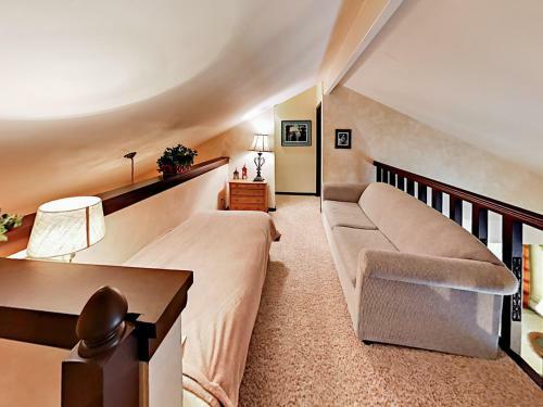 Apartamento 4562 Streamside Circle E Duplex Unit A Duplex