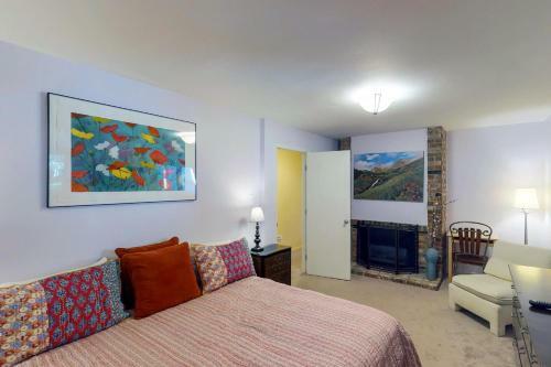 All Seasons At Golden Peak