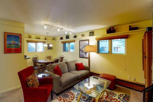 All Seasons At Golden Peak