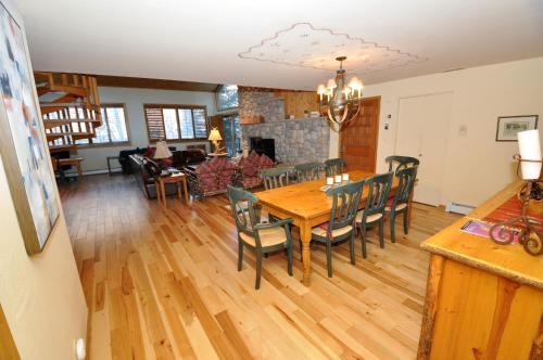 Golf Course #54 Townhome Townhouse