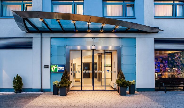Hotel Holiday Inn Express M�nchen-messe