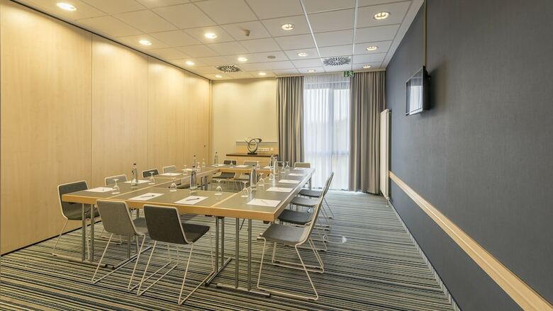 Hotel Holiday Inn Express M�nchen-messe
