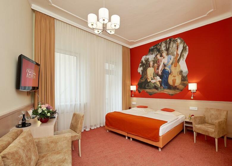 Hotel Adria Am Englischen Garten(.)
