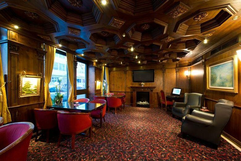 King's Hotel First