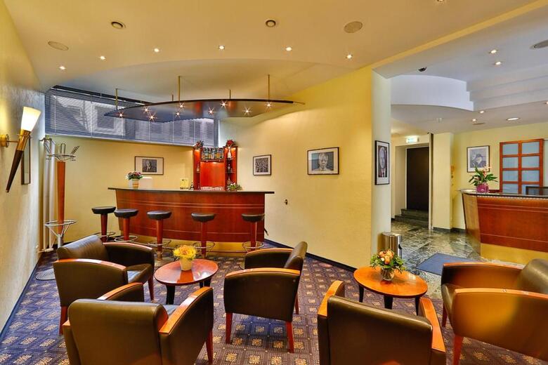 Hotel Prasident