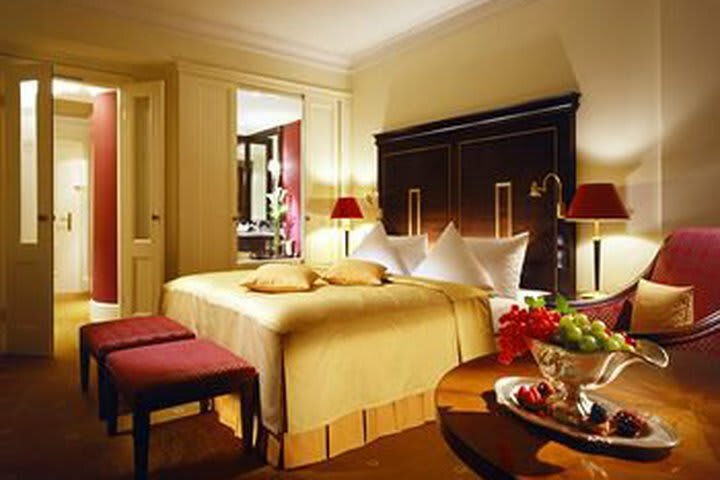Hotel Schloss Fuschl