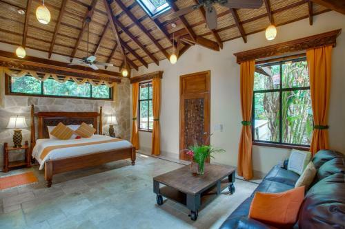 Sleeping Giant Rainforest Lodge
