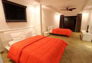 Shana Hotel & Residence