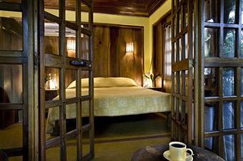 Hotel Tropico Latino