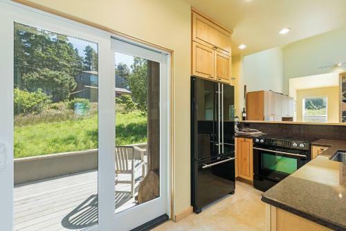 Ocean Zen - One Bedroom Home