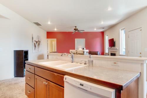 Scenic View Retreat
