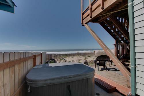 Wakonda Oceanfront Escape