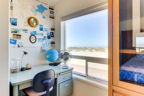 Oleg Potts Beach House