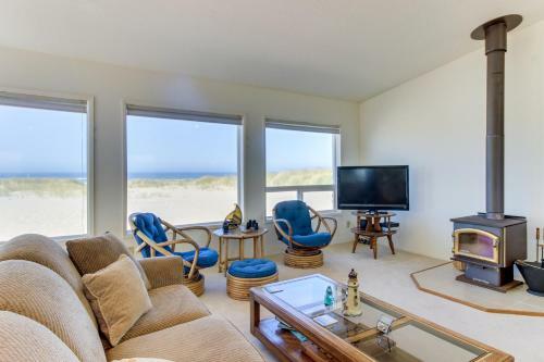 Oleg Potts Beach House