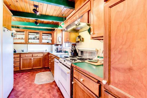 Alsea River Getaway