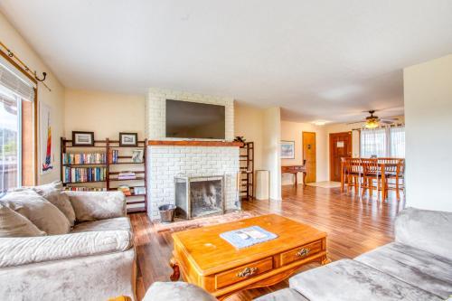 Bay Bridge Beach House