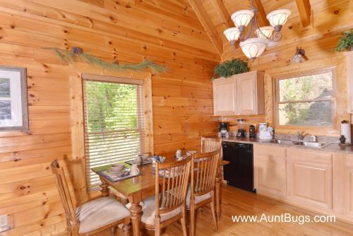 Poolside Retreat #221 - Two Bedroom Cabin