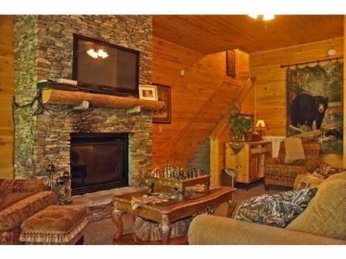 Mystic Falls Lodge
