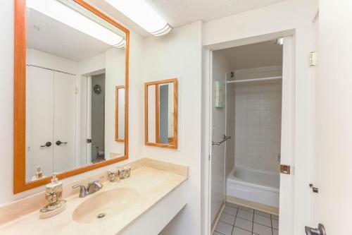 Apartamento Kapaa Shore Resort #305