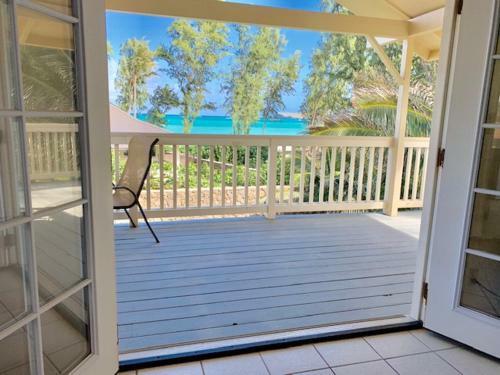 Lodge Waimanalo Beach Cottages