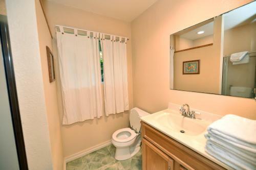 Lodge Waimanalo Beach Cottages