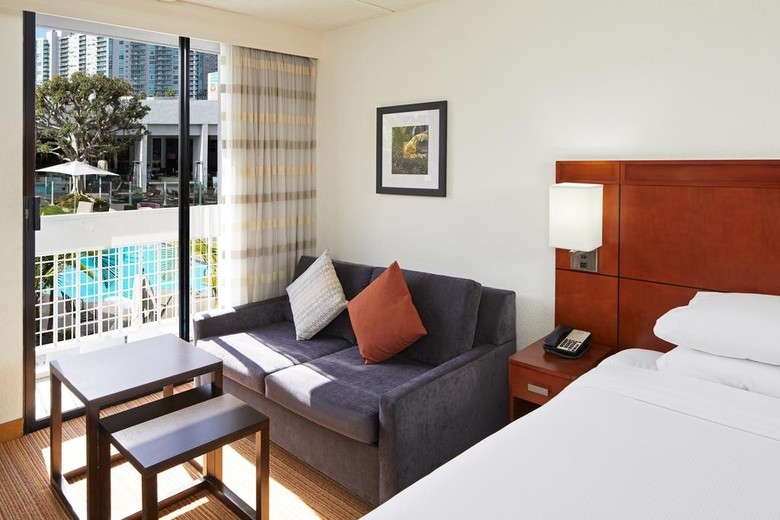 Hotel Mdr Marina Del Rey- A Doubletree By Hilton