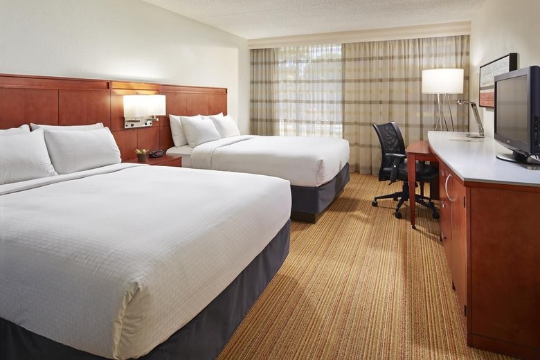 Hotel Mdr Marina Del Rey- A Doubletree By Hilton