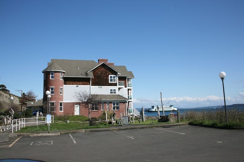 Hotel Tides Inn