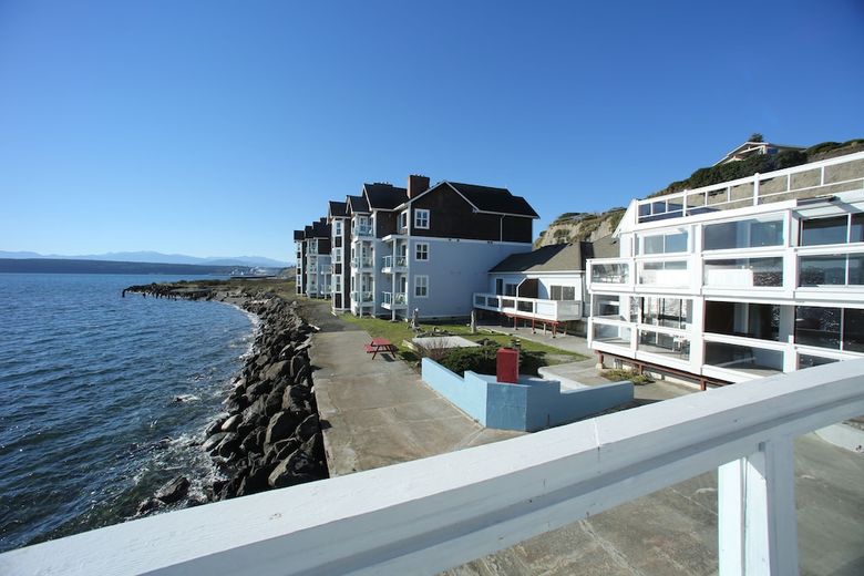 Hotel Tides Inn