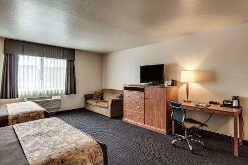 Motel Silverstone Inn And Suites