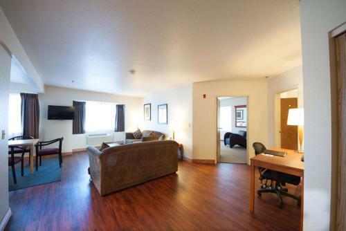 Motel Silverstone Inn And Suites