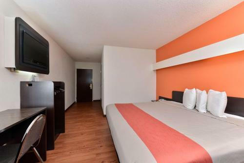 Motel 6 Richburg