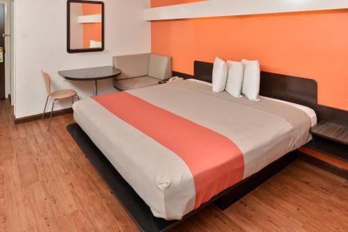 Motel 6 Richburg