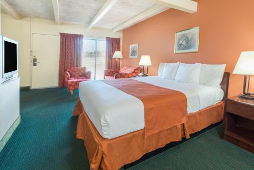Hotel Days Inn Saint Louis North