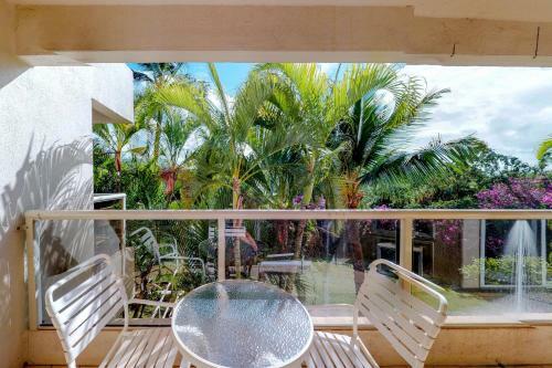Maui Banyan Q203a & Q203b