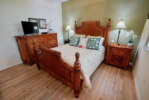 Fairway Villas B5