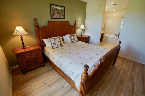 Fairway Villas B5