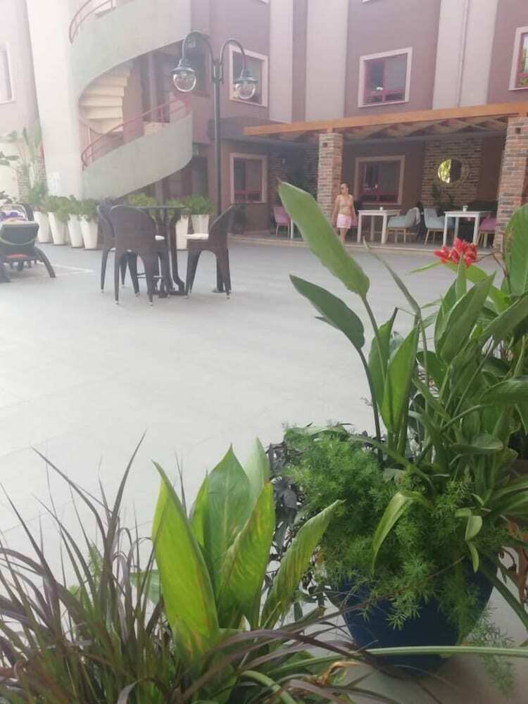 Hotel Mendos Garden Exclusive