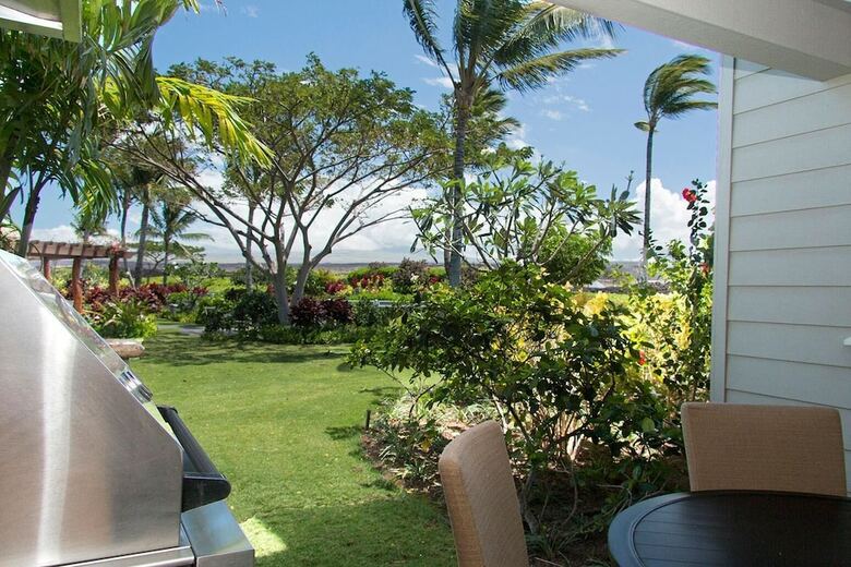 B4 Waikoloa Beach Villas