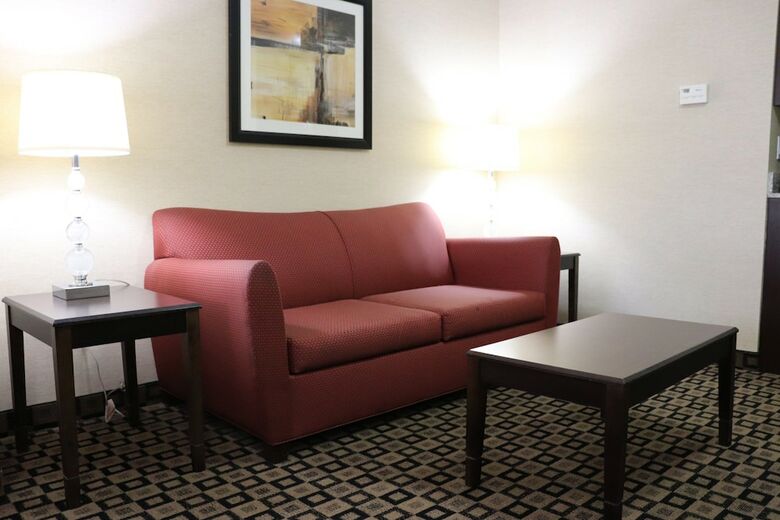 Holiday Inn Express Hotel & Suites Crawfordsville