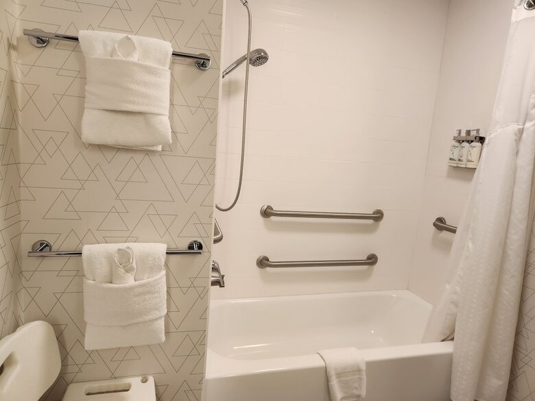 Holiday Inn Express Hotel & Suites Crawfordsville