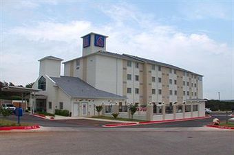 Motel 6 Marble Falls