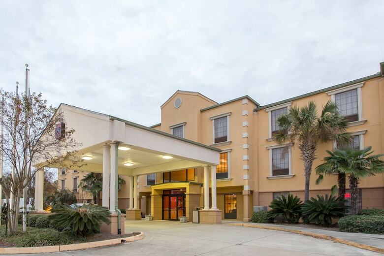 Hotel Comfort Suites Port Allen