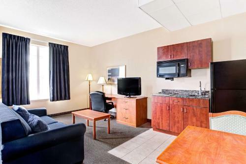 Hotel Super 8 Smithfield