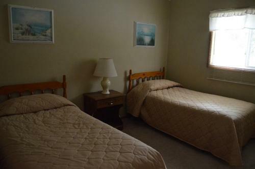 Kennebunk Gallery Motel And Cottages